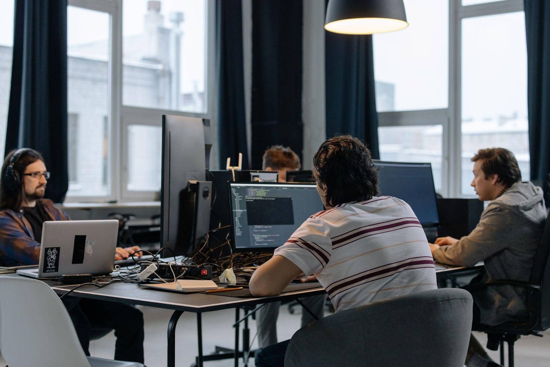 Команда веб-студии «Просто Космос» за разработкой сайта